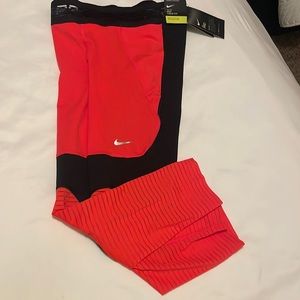 NWT NIKE PRO
